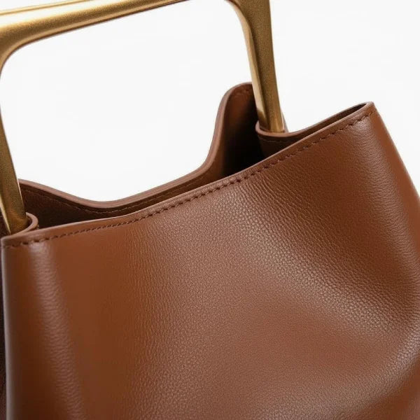 Ussé｜本革 メタルハンドル バケットショルダーバッグ